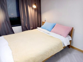 long-term rent A house with a good view with an elevator right in front of Hongik University Station